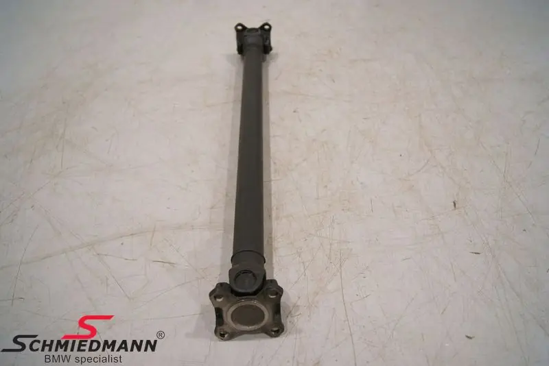 Drive shaft assy front manual transmission L=702MM 26203401609 26 20 3 401 609 3401609 - Valmis lähetettäväksi