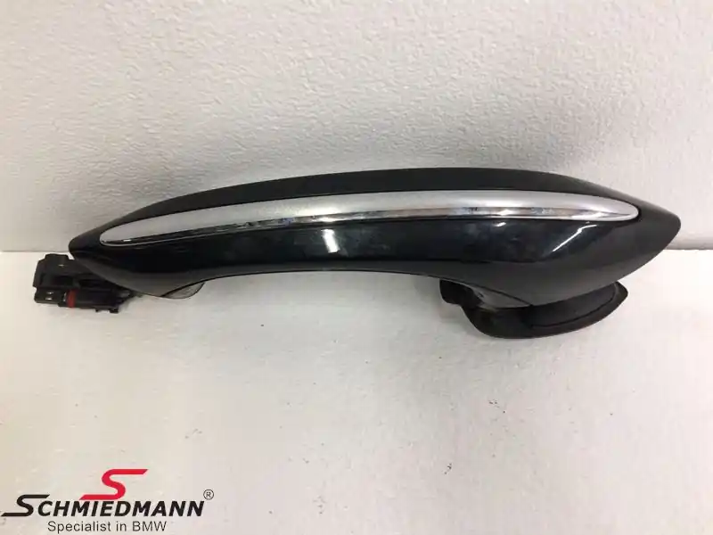 Valmis lähetettäväksi - Door handle out rear left 51217231929 51 21 7 231 929 7231929