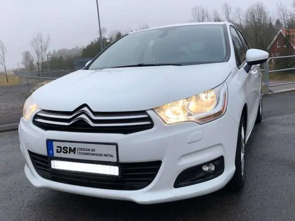 LED-lisävalopaketti DSM Premium Plus Citroen C4 - Juuri lisätty